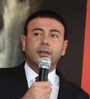 Rıza Akpolat Kimdir