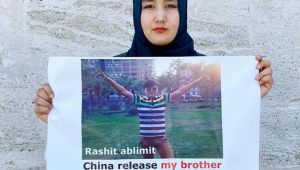 Doğu Türkistanlı Mağfire, insanlığın vicdanına Ağabey’ini soruyor!