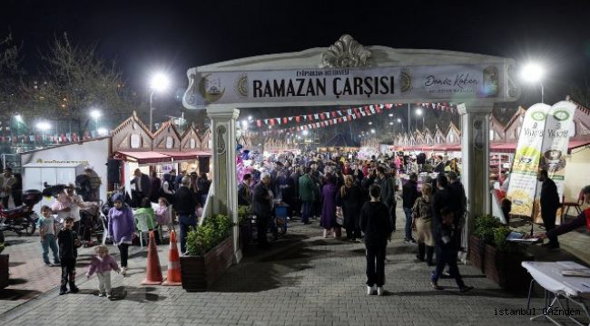 Ramazan Çarşısı, gece gündüz ziyaretçilerini ağırlıyor