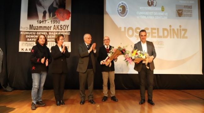 Cumhuriyet Devrimi ve Aydınlanma Şehitleri Söyleşisi Kartal’da Gerçekleştirildi