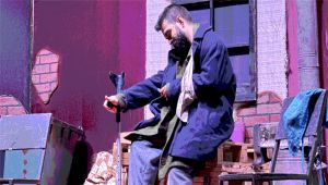 “KAYIK DÜNYA” BAŞAKŞEHİR’DE SEYİRCİYLE BULUŞTU