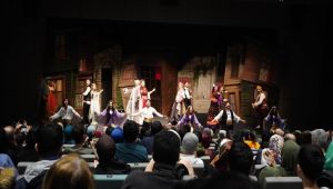 BAŞAKŞEHİR’DE “KUMPANYADA CURCUNA”YA BÜYÜK İLGİ