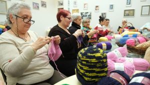 Büyükçekmeceli kadınlardan depremzedelerin yüreğini ısıtacak kampanya