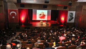 AŞIK VEYSEL ANMA GECESİ DÜZENLENDİ