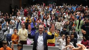 DEPREMZEDE ÇOCUKLAR BAŞAKŞEHİR’DE KEYİFLİ BİR GÜN GEÇİRDİ