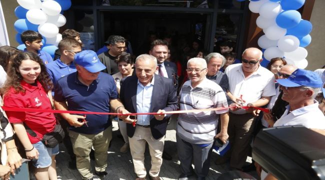 GENÇLER İÇİN ÖNEMLİ YATIRIM: GENÇLİK MERKEZİ HİZMETE AÇILDI