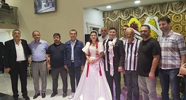 Karafırtınalar Ailesinin Mutlu Günü...