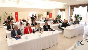 “Katılımcı Bütçe Çalıştayı” mahalle muhtarları ile devam etti