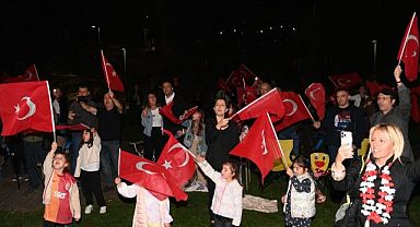 BEŞİKTAŞ’TA ‘100 YILLIK BİR AŞKTIR CUMHURİYET’ KONSERİ DÜZENLENDİ...