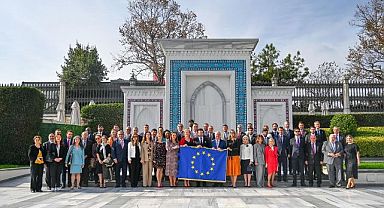 BEŞİKTAŞ BELEDİYESİ “ŞEREF BAYRAĞI” ALMAYA HAK KAZANDI...