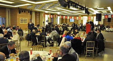 CHP İstanbul İl Başkanı Özgür Çelik 10 Ocak Çalışan Gazeteciler Gününde Yerel Basınla Buluştu..