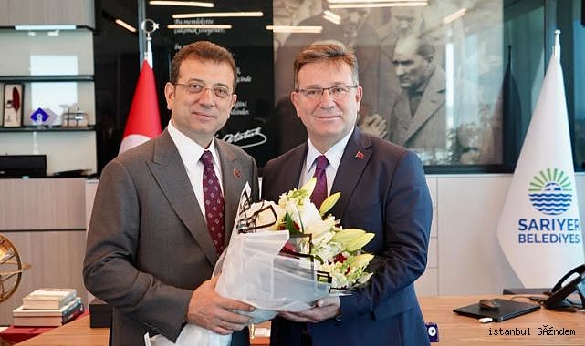 İBB Başkanı İmamoğlu Sarıyer’de çiçeklerle karşılandı...