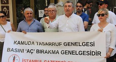 Gazeteciler Basın İlan Önünde: 'Basını Aç Bırakma Genelgesi'