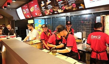“Öncü Döner” 243. Şubesini Erzincan’da Açtı...