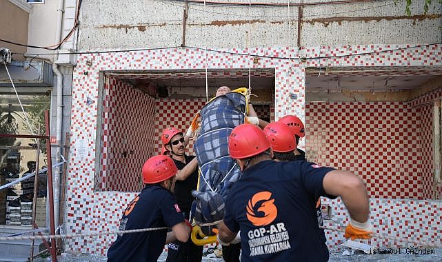 Gaziosmanpaşa’da 17 Ağustos’un Yıl Dönümünde Deprem Tatbikatı...