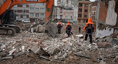 GAZİOSMANPAŞA BELEDİYESİ ARAMA KURTARMA EKİBİ HER AN GÖREVE HAZIR...