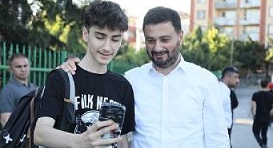 KÂĞITHANE BELEDİYESİ GENÇLERİN YKS ÜCRETLERİNİ KARŞILIYOR...