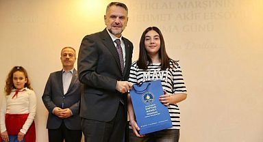 İstiklal Marşı’nın Kabulü Bayrampaşa’da Törenle Kutlandı...