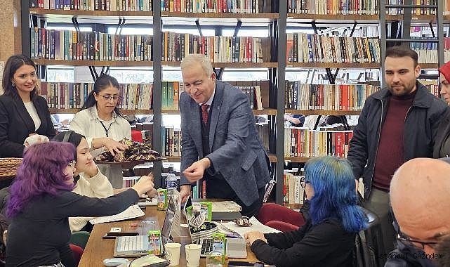 Kütüphaneler Haftası’nda Gençlerle Kitap ve Kültür Buluşması...
