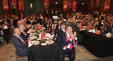 24Erzincanspor’un İstanbul’daki ‘‘Vefa Yemeği’’nde Büyük Dayanışma Oldu!..