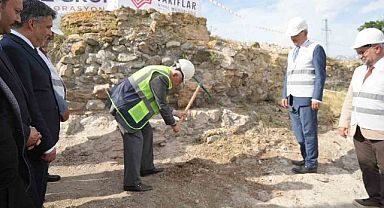 Erzincan’ın ‘‘5 Bin Yıllık Tarihi’’ Arkeopark Projesiyle Gün Yüzüne Çıkacak!..