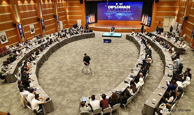 İstanbul’da Gençler için “Diplomasi Atölyesi”…