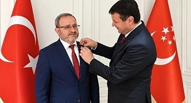 Ramazan Altan, Saadet Partisi'ne katıldı...