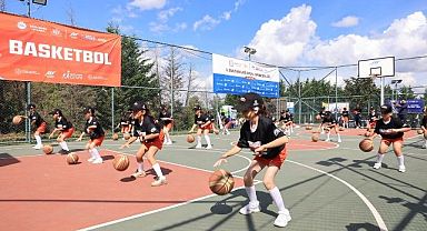 3. Sultangazi Spor Şenliği Rengarenk Oldu...
