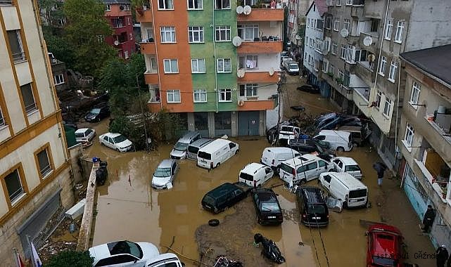 Bakan Çiftçi acı sel bilançosunu açıkladı: 3 ölü, 6 kayıp! Sel bölgesine peş peşe hayati uyarılar...