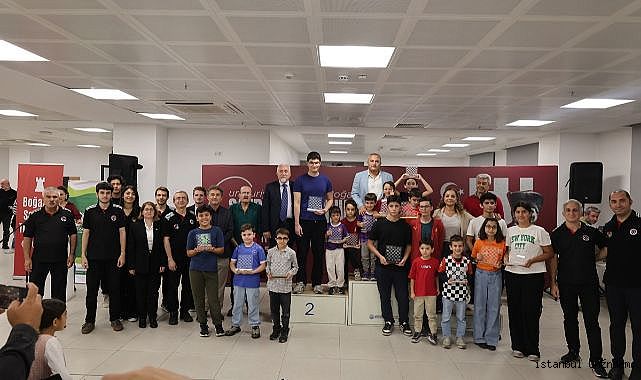 SARIYER’DE 350 SPORCU SATRANÇ TURNUVASINDA BULUŞTU...