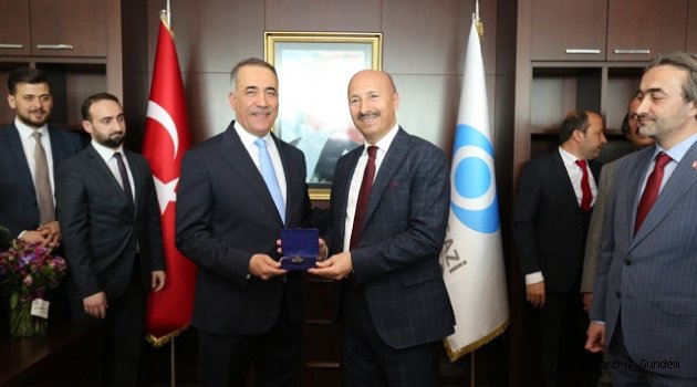 Başkan Dursun Hizmet Bayrağını Devraldı