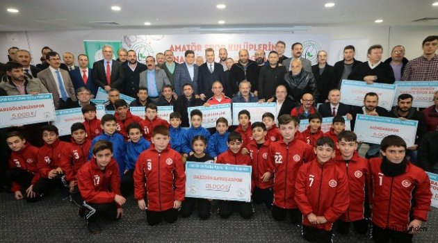 Başkan Usta Kulüplerimize Yardımlarımız Devam Eedecek
