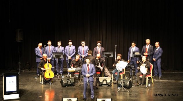 DİN GÖREVLİLERİNDEN İLAHİLER