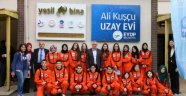 Genç Astronomlar Sertifikalarını Aldılar