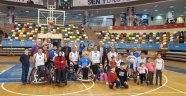 “Bağcılar’lı Engelli Basketçiler Antalya’ya Fark Attı”