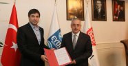 Başkan Aydın Sosyal Denge Sözleşmesini imzaladı