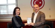 Başkan Çağrıcı Türk Dünyası Kadın Yöneticilerini Ağırlandı
