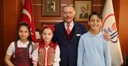 Bayrampaşa 23 Nisanı Çocuk Bayramını Coşkuyla Kutladı