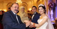 Demirci Ailesinin Mutlu Günü