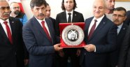 Erzincan’da MHP’li Başkan Bekir Aksun dönemi başladı