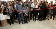 Esevli Öğrenciler Sevgi Ve İyiliği Resmettiler